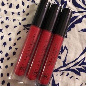 Anastasia Beverly Hills lip gloss
